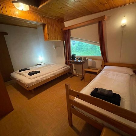Отель Picchio Rosso - Stanza Privata Con Bagno In Val Di Fassa Pera Экстерьер фото