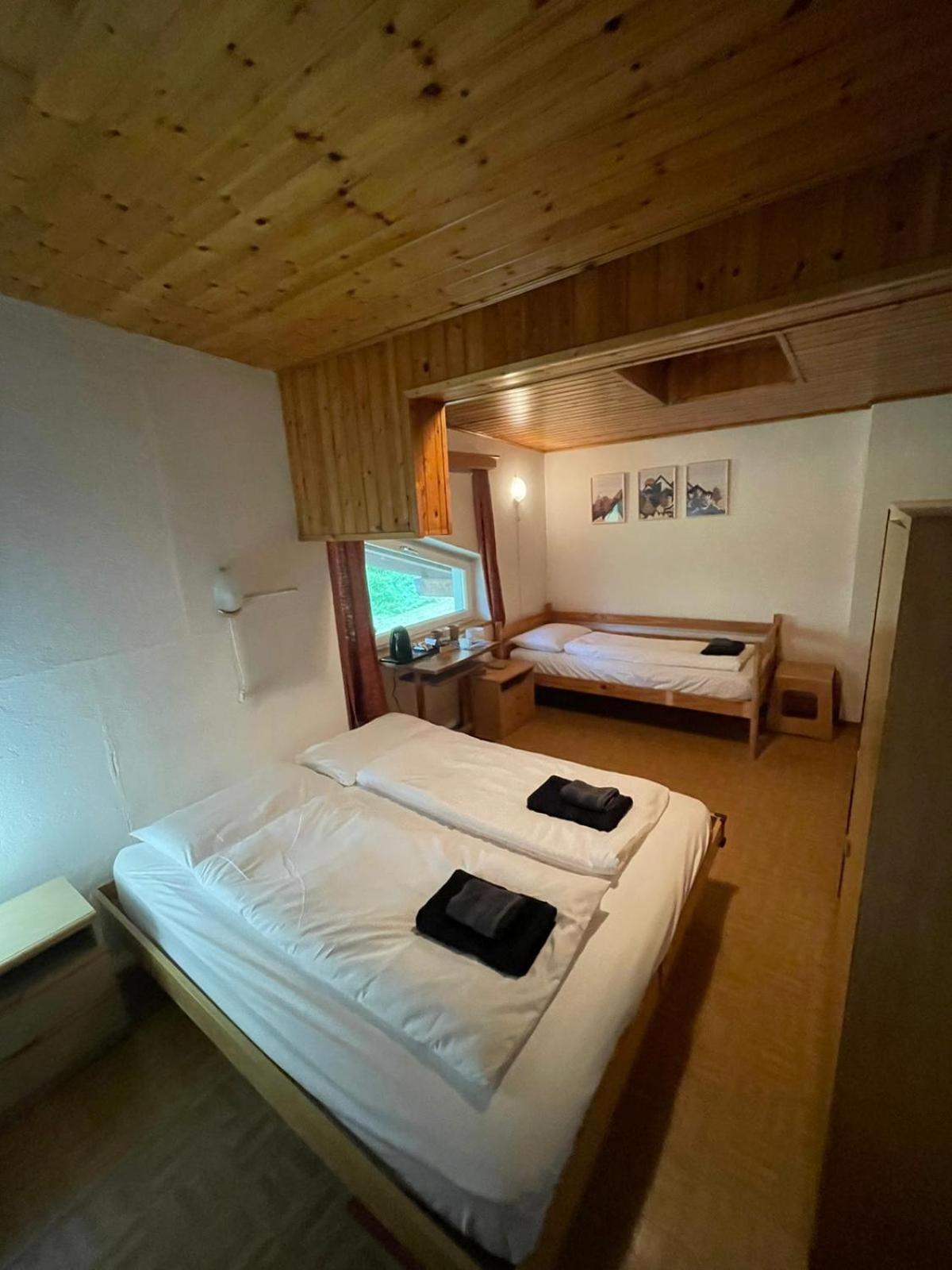 Отель Picchio Rosso - Stanza Privata Con Bagno In Val Di Fassa Pera Экстерьер фото